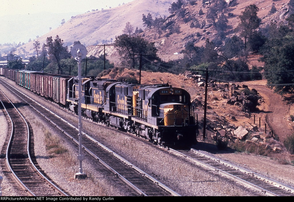 ATSF 804 East at Woodford